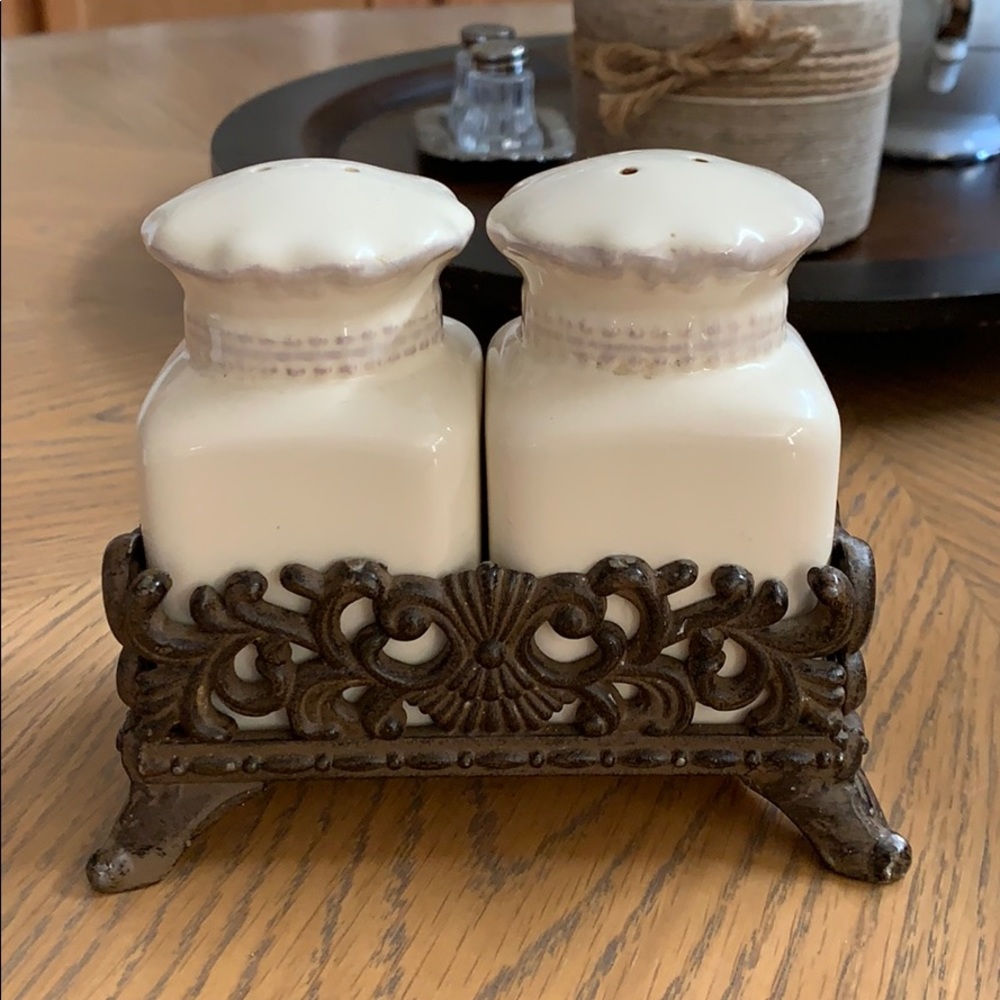 Salt and Pepper shakers